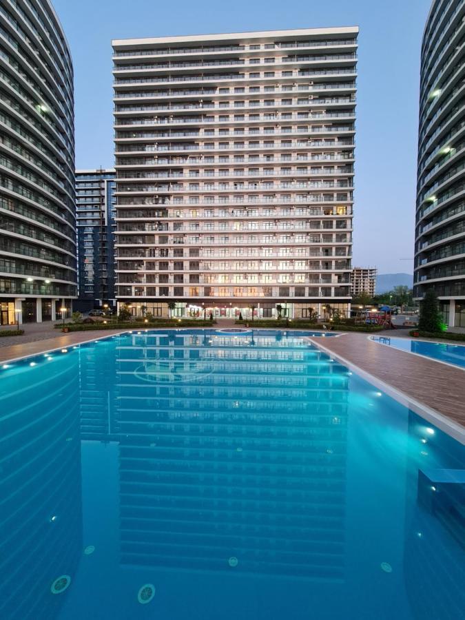 Apartament White Sails Apartment Batumi Ngoại thất bức ảnh