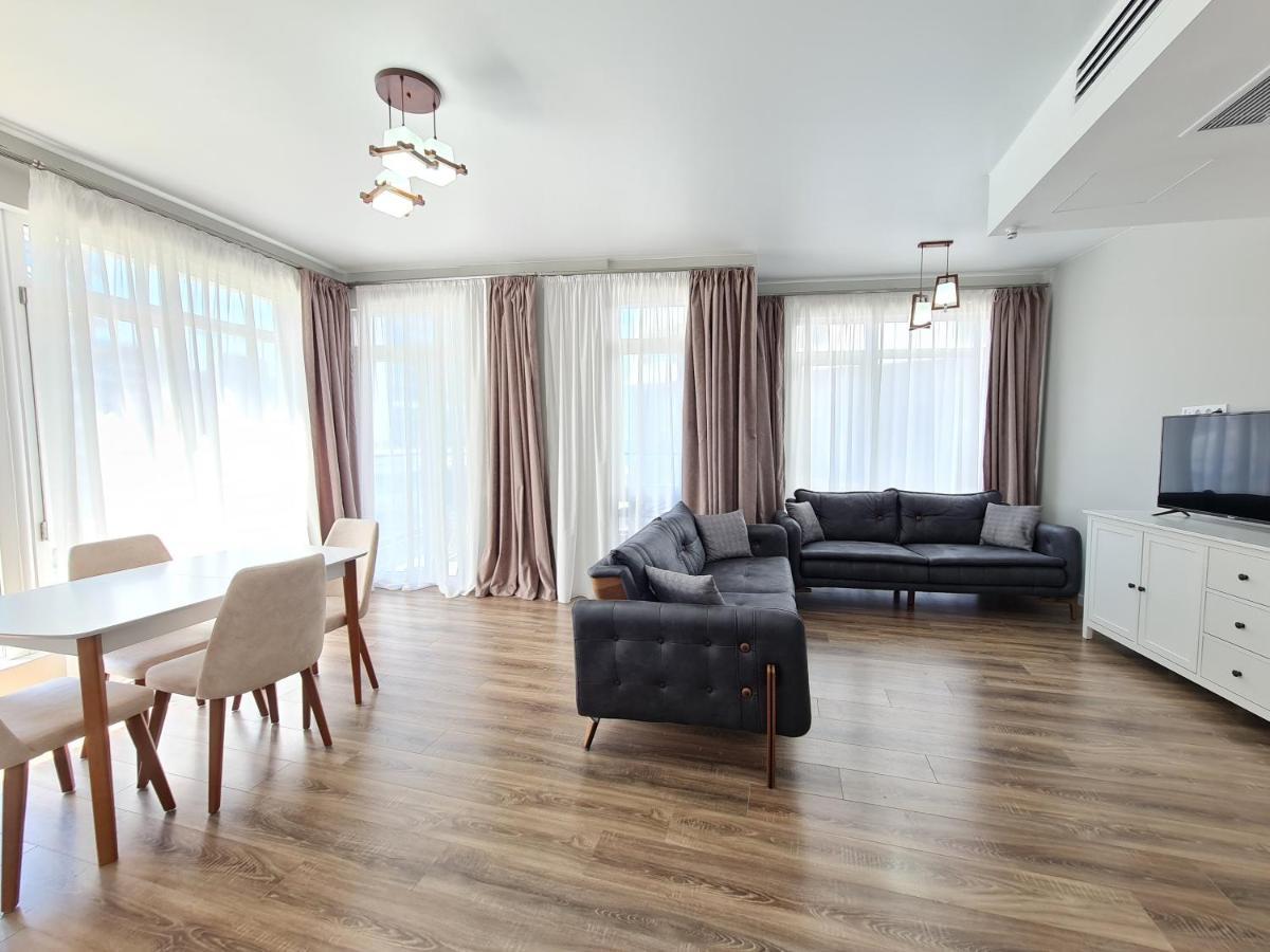 Apartament White Sails Apartment Batumi Ngoại thất bức ảnh